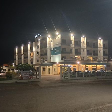 אלגרצ'י Rambo Hotel מראה חיצוני תמונה